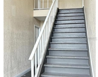 860 Sky Lake Circle - Photo Thumbnail 22