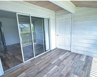 860 Sky Lake Circle - Photo Thumbnail 6
