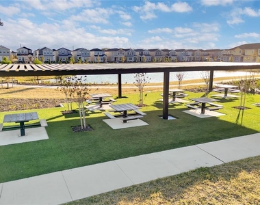 5782 Waterman Path - Photo Thumbnail 22