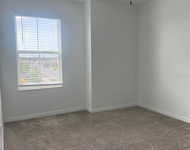 693 Reggie Road - Photo Thumbnail 19