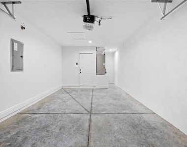 13081 Sw 107th Street - Photo Thumbnail 27