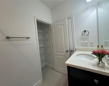 6713 Marmalade Alley - Photo Thumbnail 27