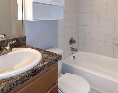 317 E Amelia Street - Photo Thumbnail 4
