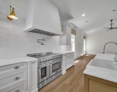4230 Lower Park Road - Photo Thumbnail 12