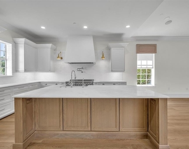 4230 Lower Park Road - Photo Thumbnail 17