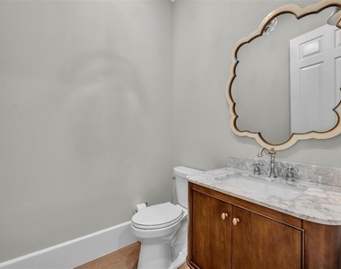 4230 Lower Park Road - Photo Thumbnail 25