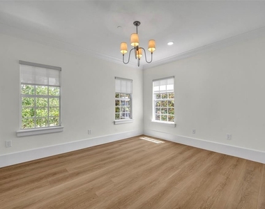 4230 Lower Park Road - Photo Thumbnail 35