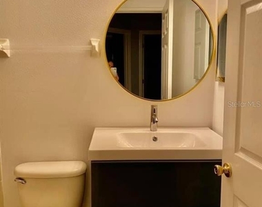 13260 Phoenix Drive - Photo Thumbnail 7