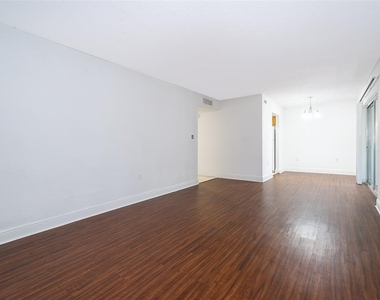 4779 S Texas Avenue - Photo Thumbnail 12