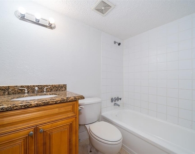 4779 S Texas Avenue - Photo Thumbnail 13