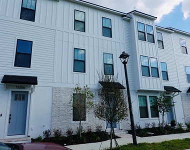15250 Groveside Road - Photo Thumbnail 1