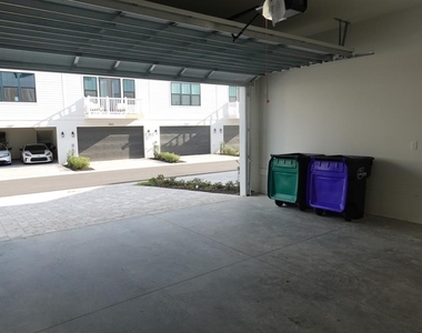 15250 Groveside Road - Photo Thumbnail 13