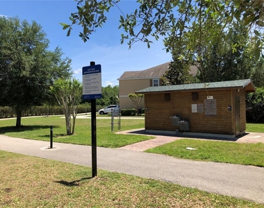 10716 Dawson Lily Way - Photo Thumbnail 42