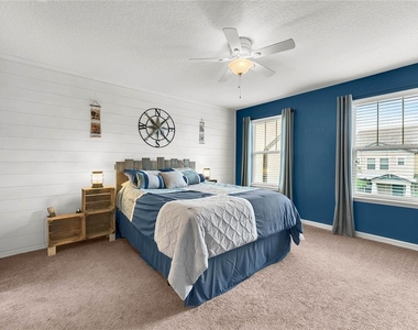 7254 Duxbury Ln - Photo Thumbnail 10