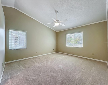 1843 Shadyhill Terrace - Photo Thumbnail 34