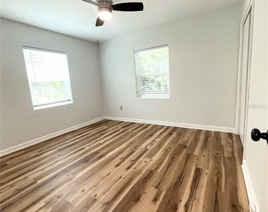 1016 Alba Drive - Photo Thumbnail 17