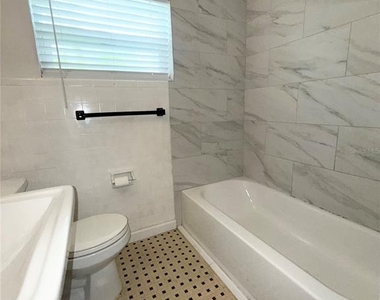 1016 Alba Drive - Photo Thumbnail 15
