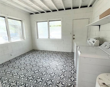 1016 Alba Drive - Photo Thumbnail 10
