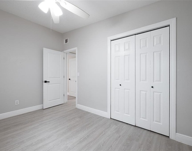 291 Ivey Road - Photo Thumbnail 31
