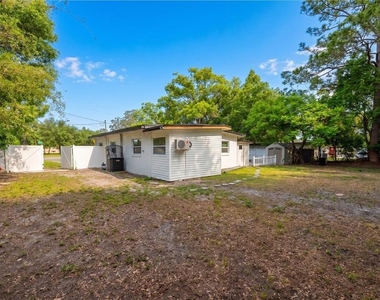 291 Ivey Road - Photo Thumbnail 3