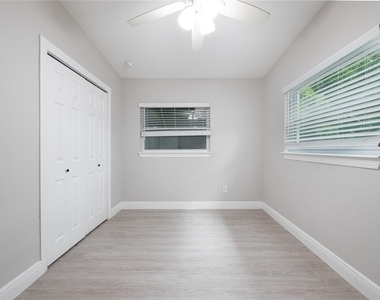 291 Ivey Road - Photo Thumbnail 29