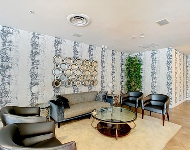 100 S Eola Drive - Photo Thumbnail 43