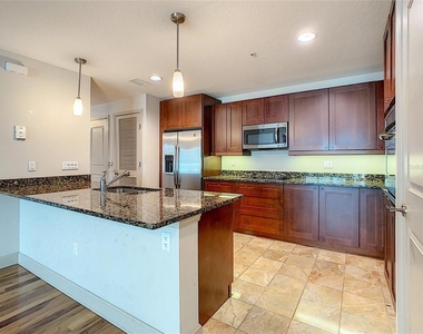 100 S Eola Drive - Photo Thumbnail 17