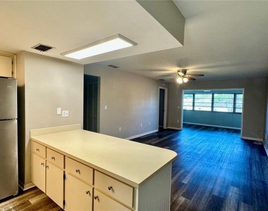 6069 Topher Trail - Photo Thumbnail 7