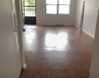 305 30th Avenue W - Photo Thumbnail 2