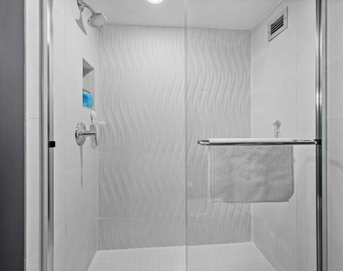 2295 Gulf Of Mexico Drive - Photo Thumbnail 63