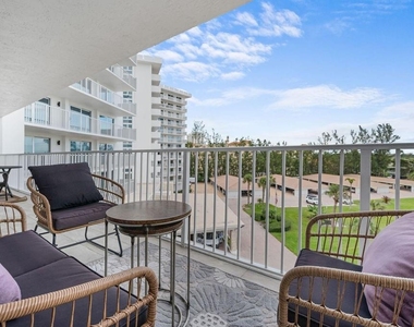 2295 Gulf Of Mexico Drive - Photo Thumbnail 35
