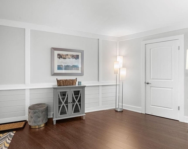 2295 Gulf Of Mexico Drive - Photo Thumbnail 7