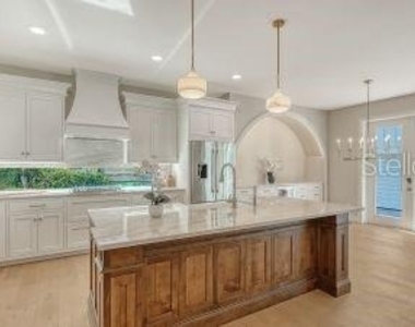 1850 Webber Street - Photo Thumbnail 10