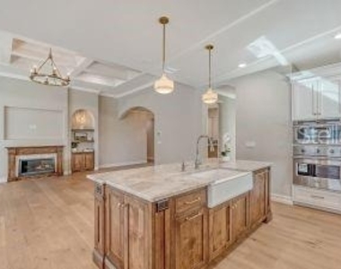 1850 Webber Street - Photo Thumbnail 19