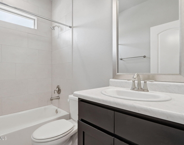 13131 Oakhampton Avenue - Photo Thumbnail 17