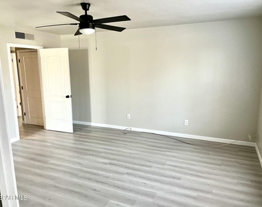 11676 Andrienne Drive - Photo Thumbnail 20
