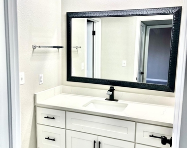 11676 Andrienne Drive - Photo Thumbnail 14
