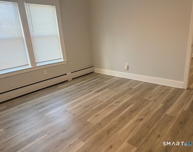 119 Woodward Avenue - Photo Thumbnail 11