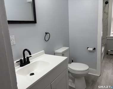 155 Cliff Street - Photo Thumbnail 8