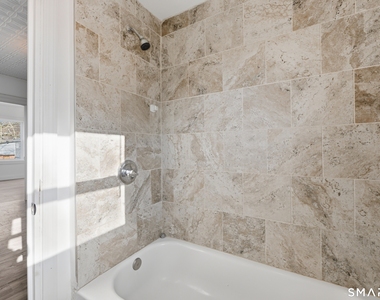 23 Dunn Avenue - Photo Thumbnail 8