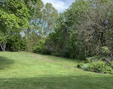 104 Wellington Drive - Photo Thumbnail 19