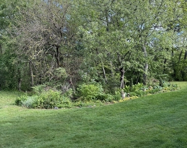 104 Wellington Drive - Photo Thumbnail 18