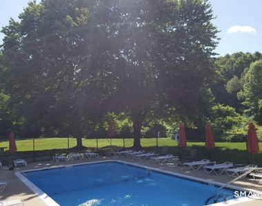 104 Wellington Drive - Photo Thumbnail 23