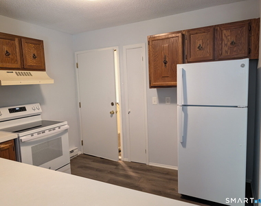 104 Wellington Drive - Photo Thumbnail 24