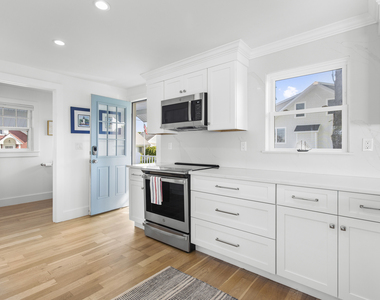 15 Cottage Road - Photo Thumbnail 7