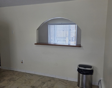 1101 Highland Avenue - Photo Thumbnail 6