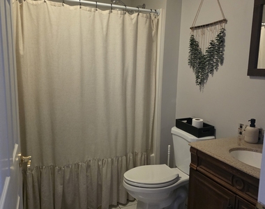 20 Georges Court - Photo Thumbnail 13