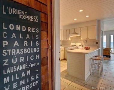 15 Merwin Avenue - Photo Thumbnail 9