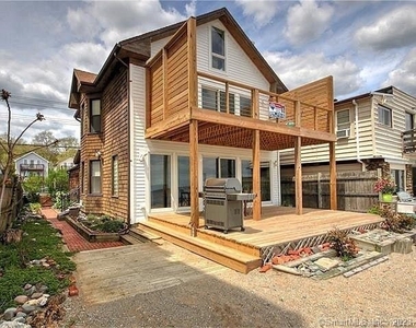 15 Merwin Avenue - Photo Thumbnail 1