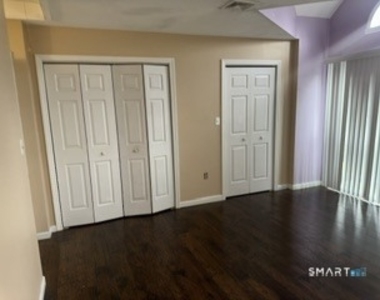 433 Blake Street - Photo Thumbnail 12